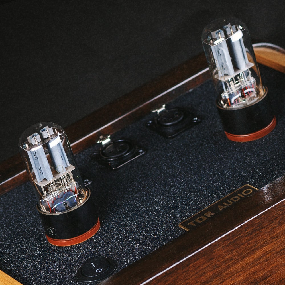 Zoom balanced tube amplifier